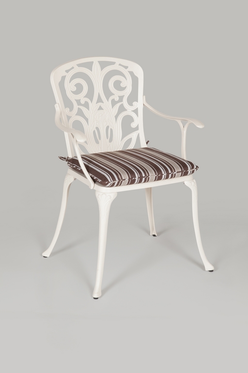 whitemetalgardenchair2 Regatta Garden Furniture Essex