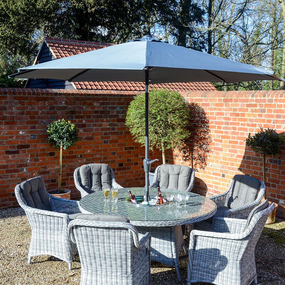 Kensington Verona 3m Tilt Parasol With Crank Handle Winder Kensington Verona 3m Parasol With Crank Handle Winder