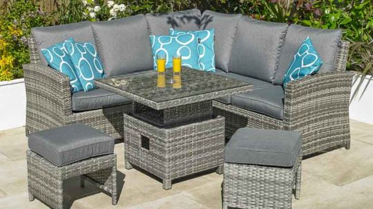 corner rattan set