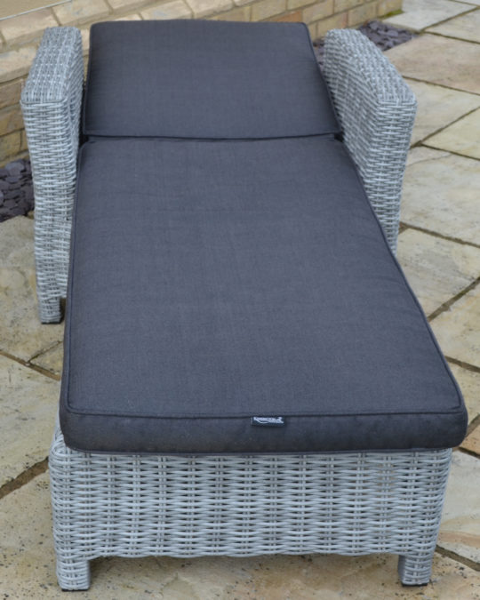 Deluxe Sunlounger Slate 2