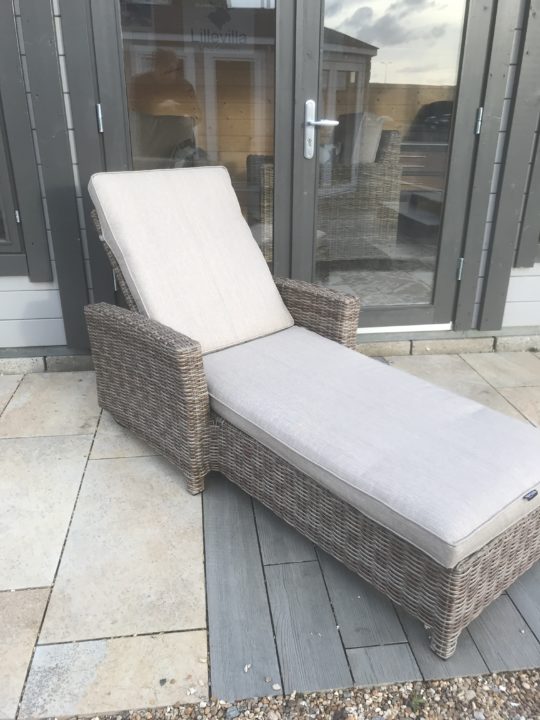 Cotswold Sunlounger 4