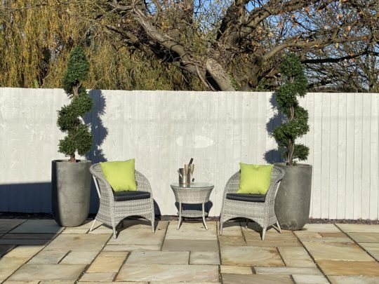 Riverdale Bistro Set (2)